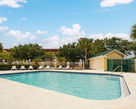 Country Inn & Suites by Radisson, Orlando Airport, FL-0