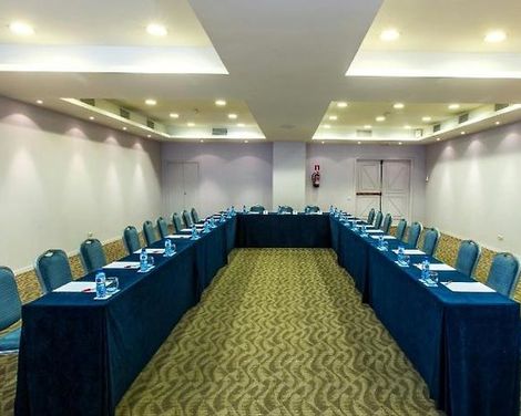 Leonardo Hotel Barcelona Gran Via-4