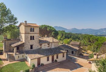 Hotel, Borgo Pulciano