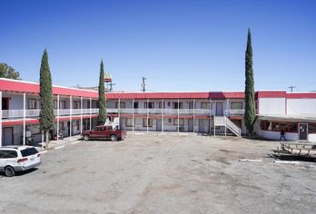 Hotel, OYO Hotel Alpine TX near University