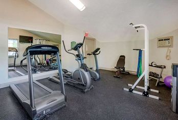 Hotel, Comfort Inn & Suites Thousand Islands Harbour District