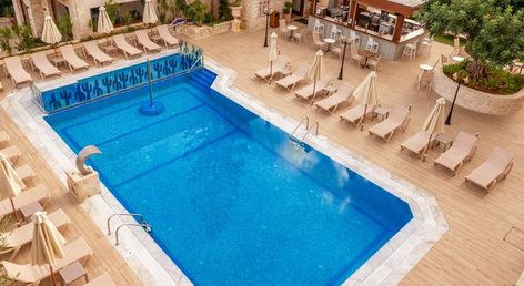 Cactus Village Hotel & Bungalows