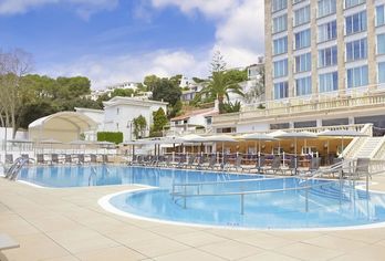 Hotel, Minura Cala Galdana