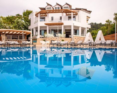 Hotel Poseidon-1