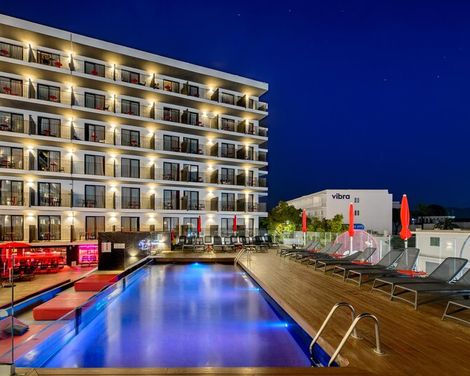 Hotel Vibra District-2