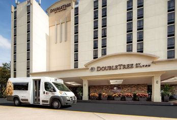 Hotel, DoubleTree by Hilton Hotel Philadelphia Airport