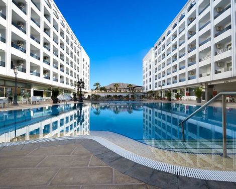 Kn Aparthotel Columbus-0