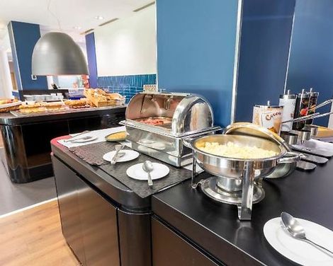 Travelodge Málaga Airport-4