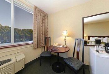 Hotel, Ramada Plaza by Wyndham Montreal