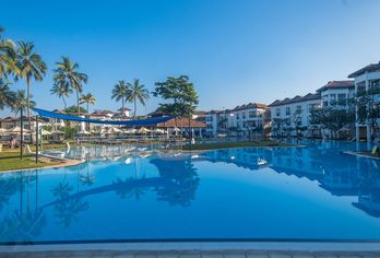 Hotel, Club Hotel Dolphin