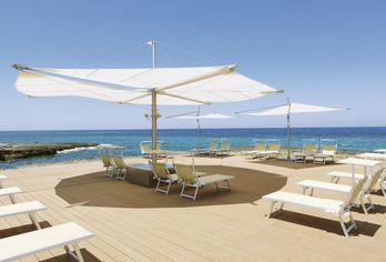 Hotel, Grand Hotel Masseria Santa Lucia