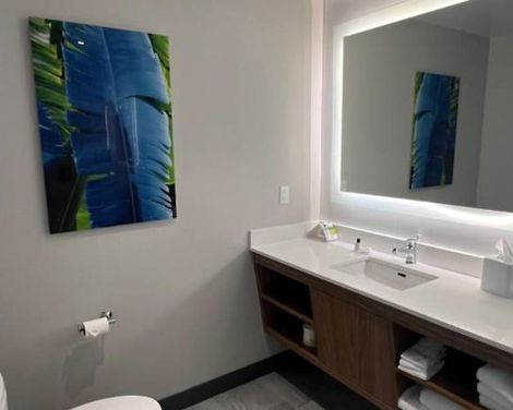 Wingate by Wyndham Long Island City-3