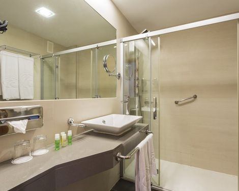 Palladium Hotel Cala Llonga-0