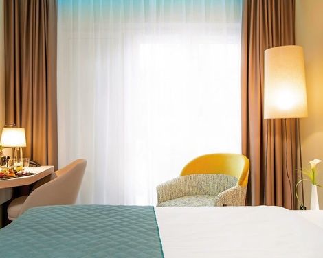 Leonardo Hotel Hamburg Altona-1