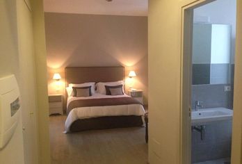 Hotel, Real Orto Botanico