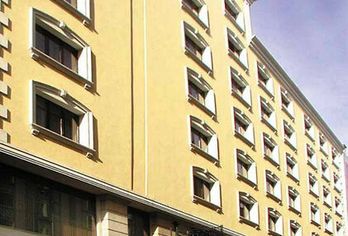 Hotel, Yigitalp