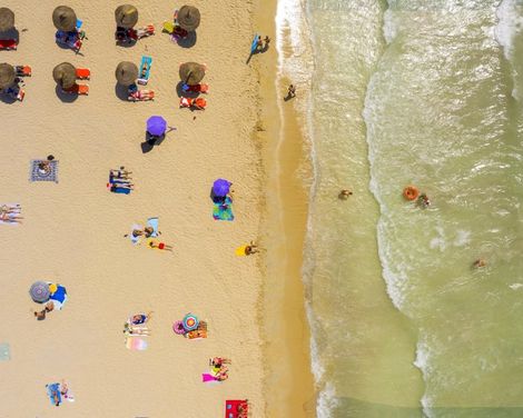 Hotel y Apartamentos Leman-4