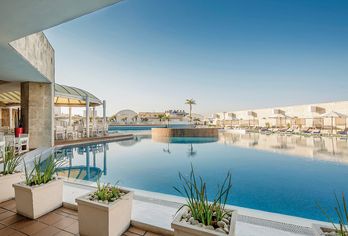 Hotel, Meliá Cohiba