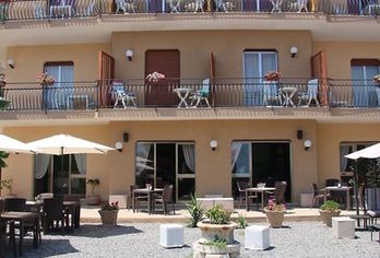 Hotel, Hotel Chrismare